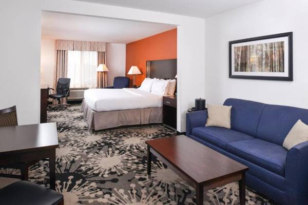 Holiday Inn Express & Suites Greenfield an IHG Hotel