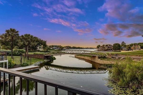 Luxury Lakeside Villa with Lake LBJ Access Electric Boat Lift & Countless Amenities