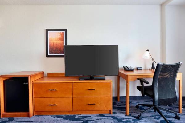 Workspace - Fairfield Inn Suites Indianapolis Downtown