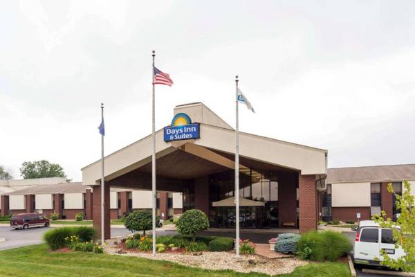 Days Inn & Suites by Wyndham Northwest Indianapolis