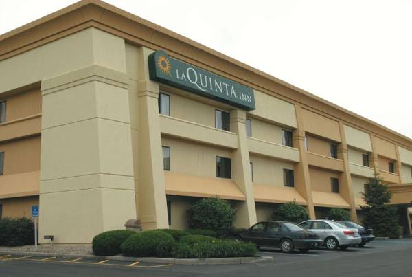 La Quinta Inn by Wyndham Indianapolis Airport Executive Dr