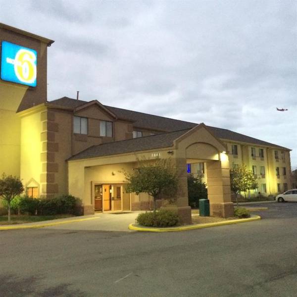 Motel 6-Indianapolis IN - Airport