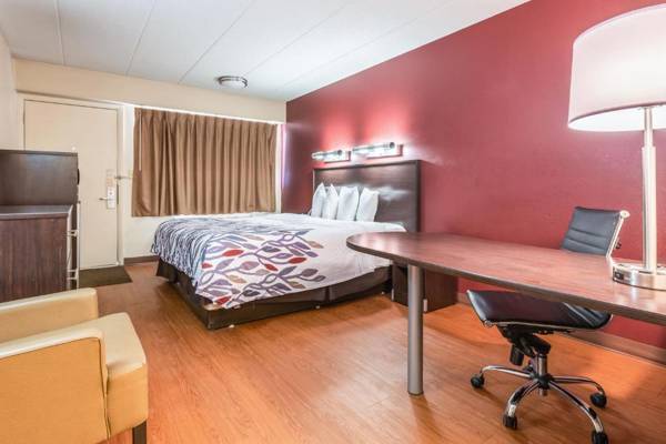 Workspace - Red Roof Inn Merrillville