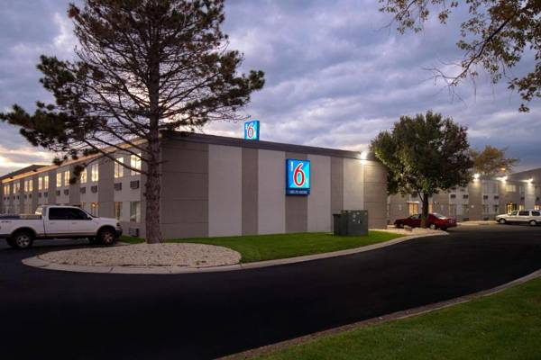 Motel 6-Merrillville IN