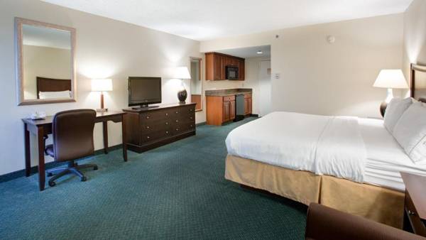 Workspace - Holiday Inn Express Indianapolis Airport an IHG Hotel