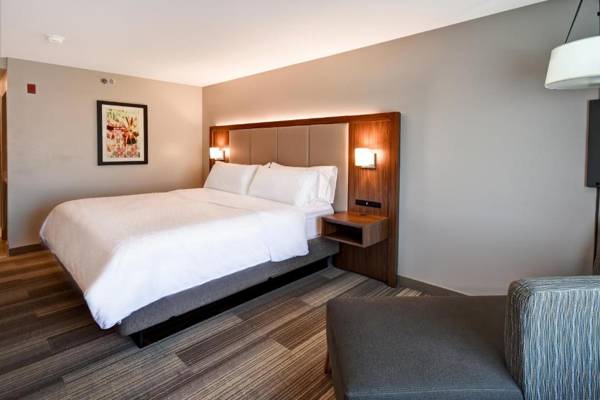 Holiday Inn Express & Suites Schererville an IHG Hotel