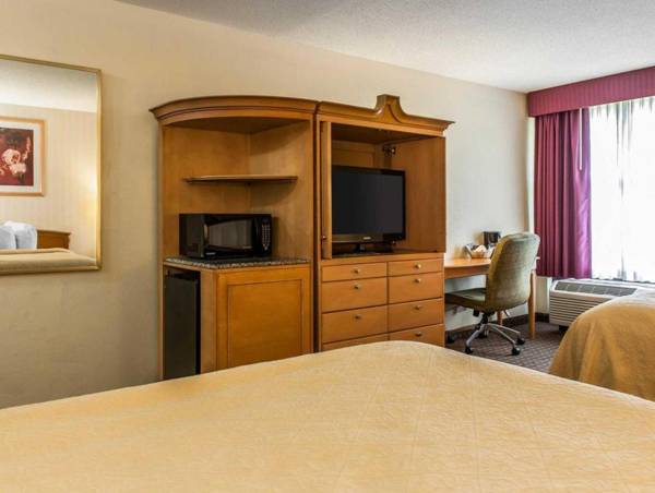 Workspace - Quality Inn & Suites Shelbyville I-74