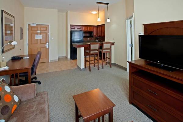 Workspace - Staybridge Suites South Bend – University Area an IHG Hotel