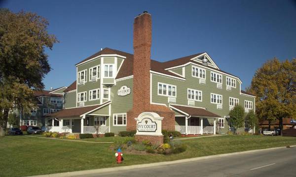 Ivy Court Inn and Suites