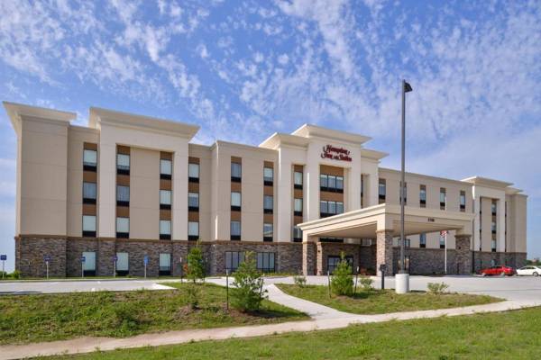 Hampton Inn and Suites Ames IA