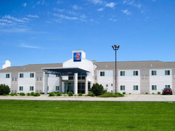 Motel 6-Avoca IA