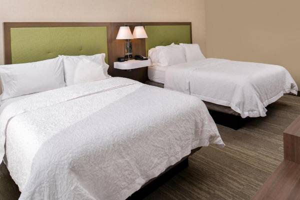 Hampton Inn By Hilton Omaha Airport Ia