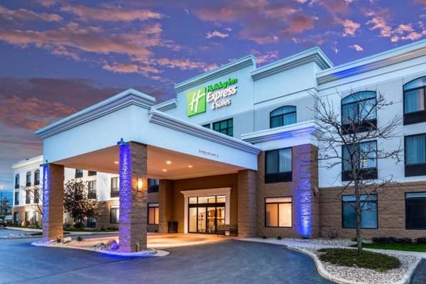 Holiday Inn Express & Suites Cedar Falls - Waterloo an IHG Hotel