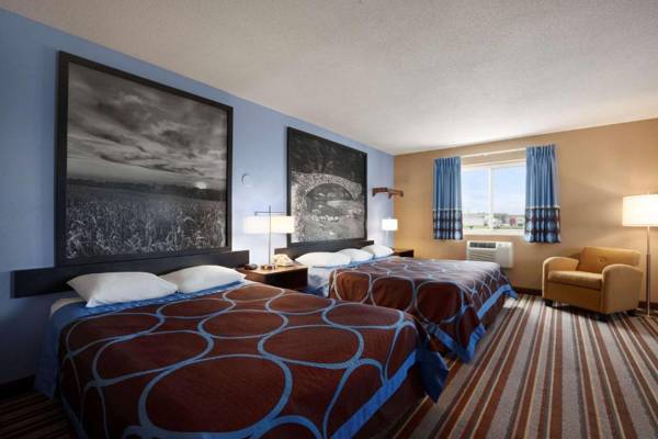 Super 8 by Wyndham Council Bluffs IA Omaha NE Area