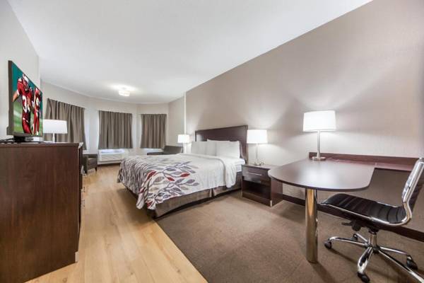 Workspace - Red Roof Inn & Suites Omaha - Council Bluffs