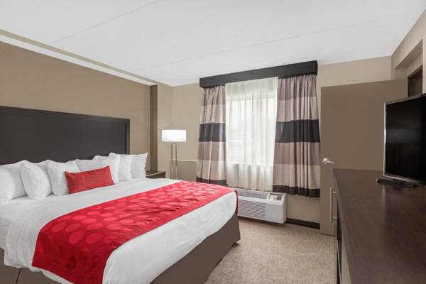 Ramada by Wyndham Des Moines Airport