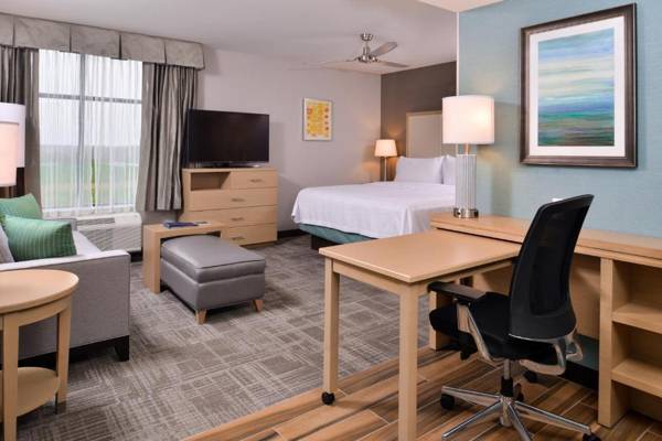 Workspace - Homewood Suites Des Moines Airport