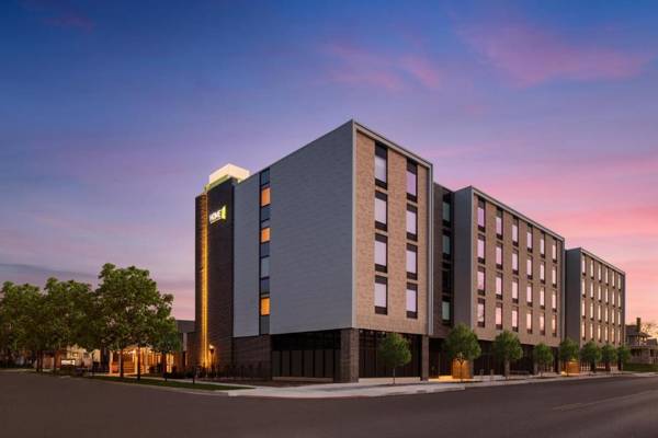 Home2 Suites by Hilton Des Moines at Drake University