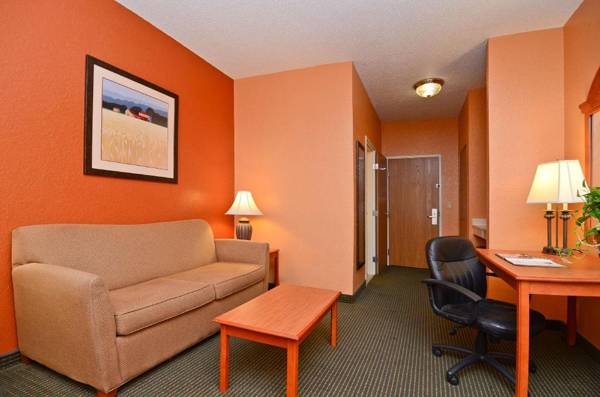 Workspace - Best Western Plus Pioneer Inn & Suites