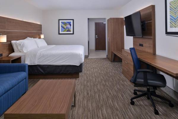 Holiday Inn Express & Suites - Marshalltown an IHG Hotel