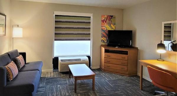 Hampton Inn Hays-North of I-70