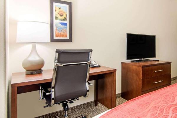 Workspace - Comfort Inn & Suites - Independence