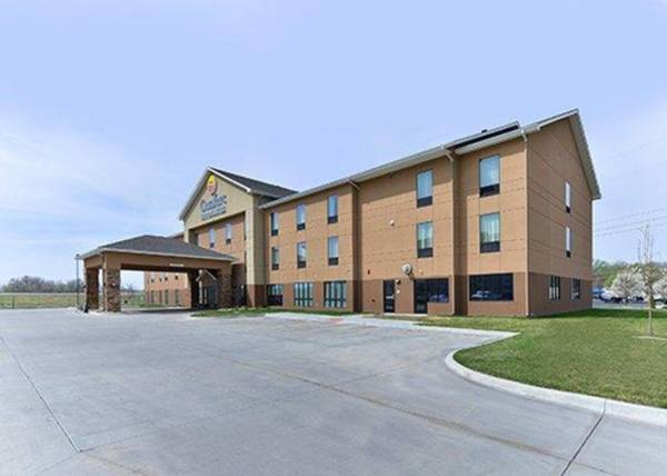 Holiday Inn Express & Suites Junction City