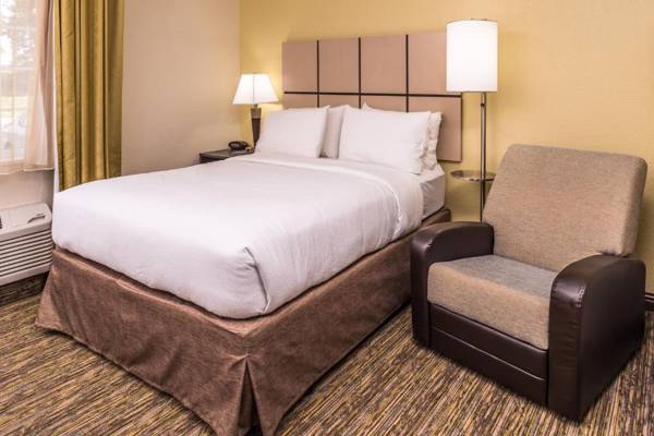 Candlewood Suites Kansas City an IHG Hotel