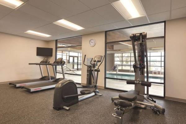 Country Inn & Suites by Radisson Lawrence