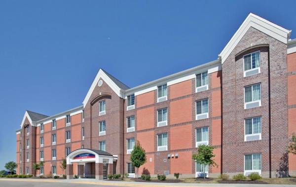 Candlewood Suites Olathe an IHG Hotel