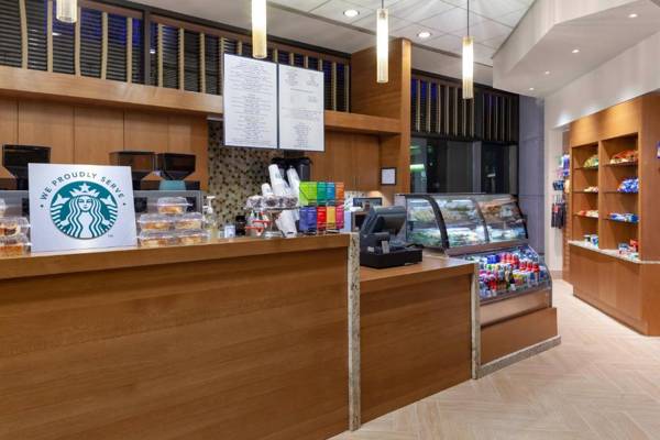 DoubleTree by Hilton Kansas City - Overland Park