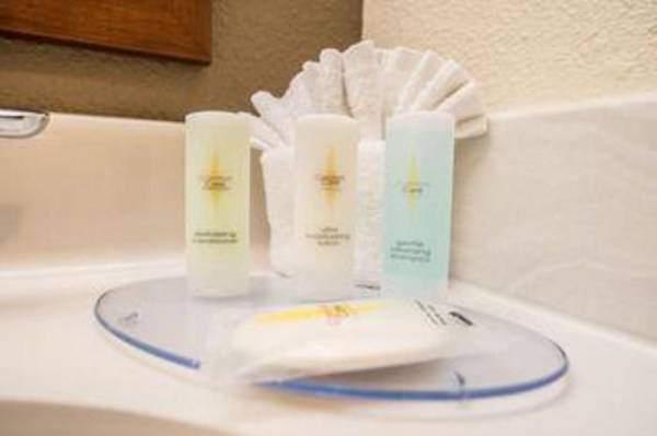 Comfort Inn & Suites Overland Park – Kansas City South