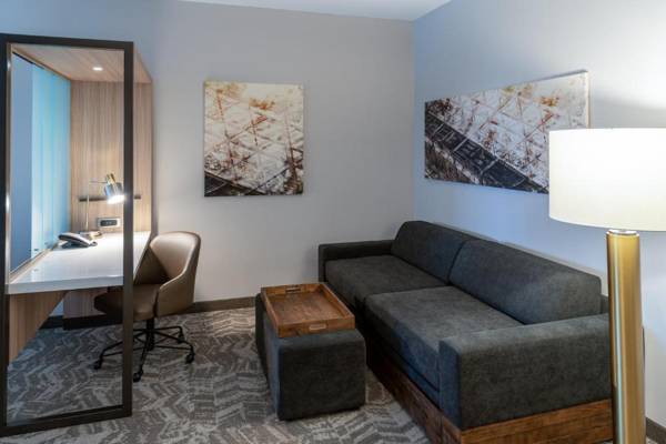 Workspace - SpringHill Suites by Marriott Overland Park Leawood
