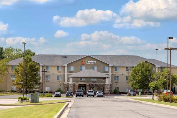 Comfort Inn & Suites Pittsburg