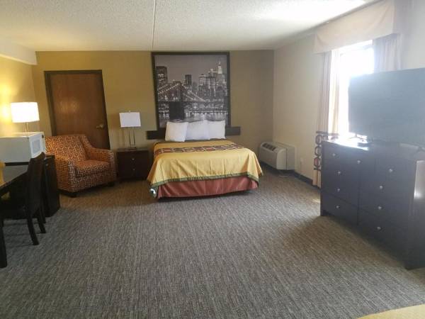 Super 8 by Wyndham Wichita North