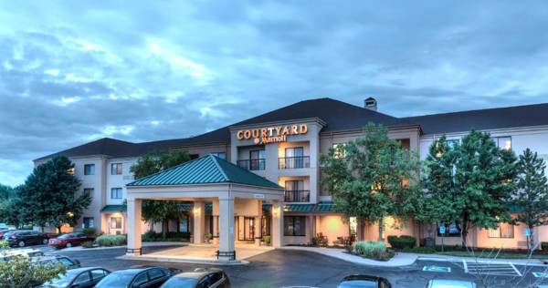 Courtyard by Marriott Wichita East