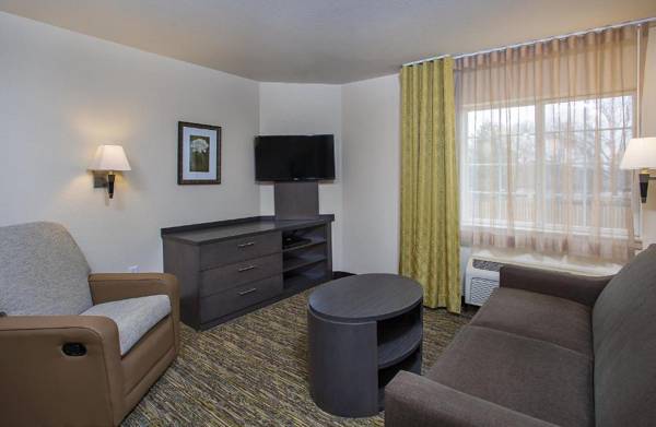 Candlewood Suites Bowling Green an IHG Hotel