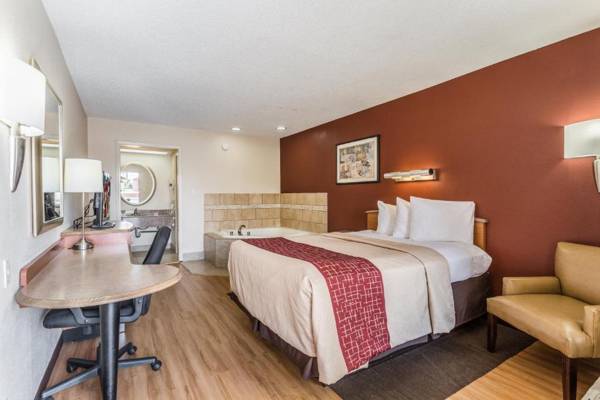 Red Roof Inn Bowling Green