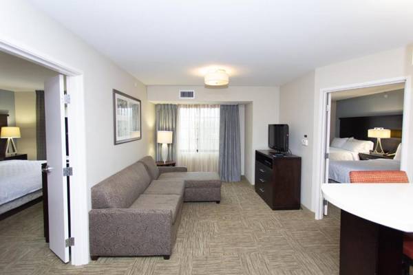 Staybridge Suites Bowling Green an IHG Hotel