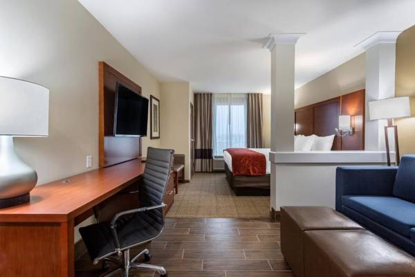 Workspace - Comfort Suites