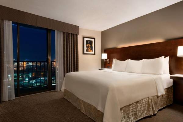 Radisson Hotel Cincinnati Riverfront