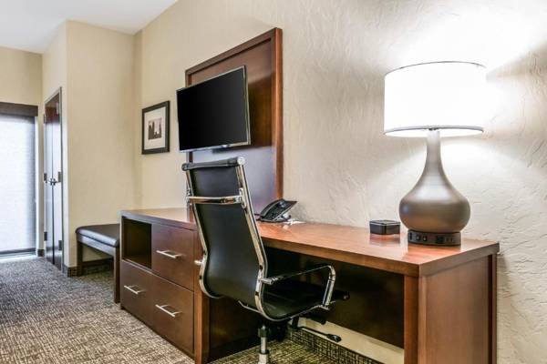 Workspace - Comfort Suites Florence - Cincinnati South