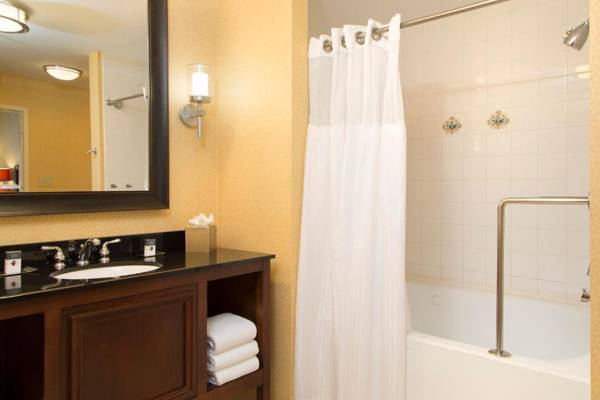 DoubleTree Suites by Hilton Lexington