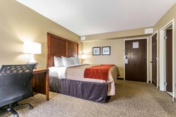 Workspace - Comfort Inn & Suites Lexington