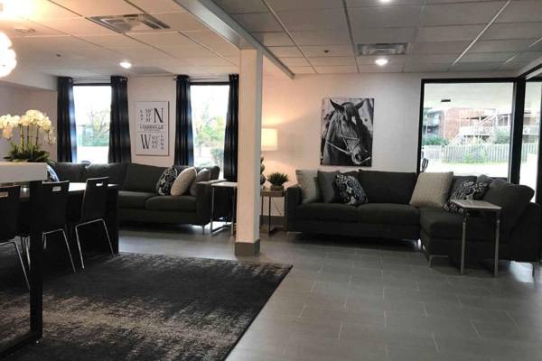 Wingate by Wyndham Louisville Airport Expo Center