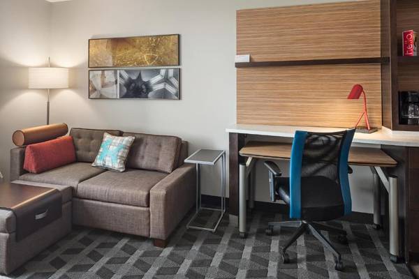 Workspace - Towneplace Suites By Marriott Louisville Northeast