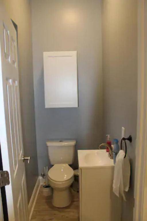 Charming home located in Germantown- Close to everything