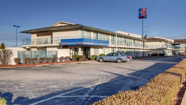 Motel 6-Owensboro KY