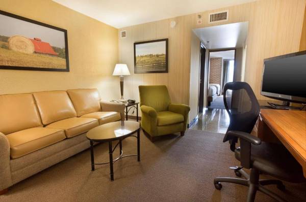 Workspace - Drury Inn & Suites Paducah