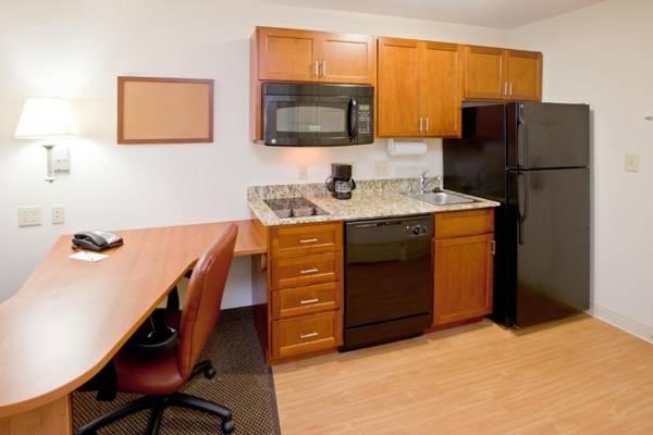 Workspace - Candlewood Suites Radcliff - Fort Knox an IHG Hotel